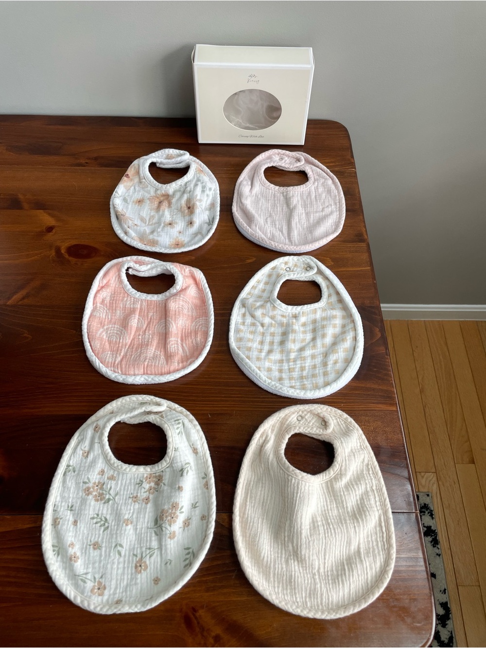New Konssy Muslin Baby Girl Bibs 6-Pack